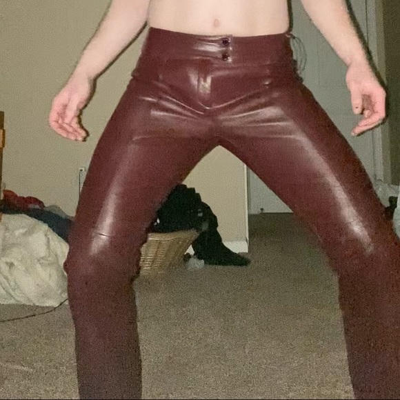 Meet your Posher, Tristan - Picture 2 of 2